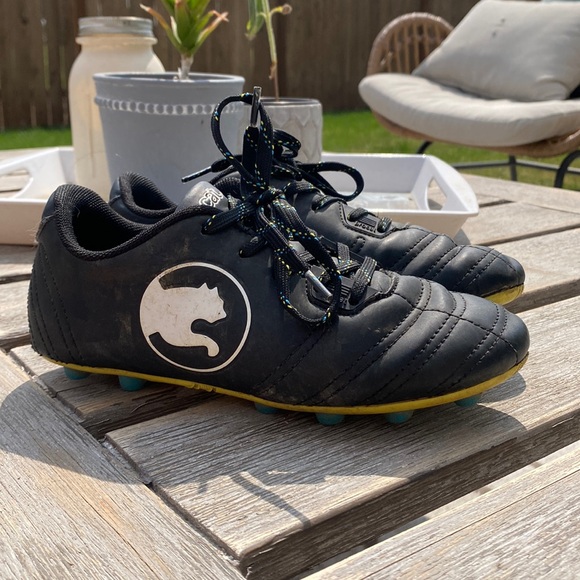 Procat kids cleats size 2 - Picture 1 of 4